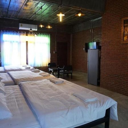 Oyo 1155 Bikers House And Enduro Tours Chiang Mai Otel Dış mekan fotoğraf
