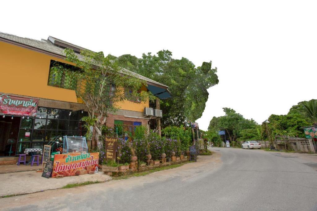 Oyo 1155 Bikers House And Enduro Tours Chiang Mai Otel Dış mekan fotoğraf