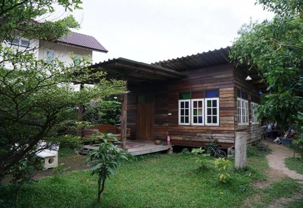 Oyo 1155 Bikers House And Enduro Tours Chiang Mai Otel Dış mekan fotoğraf